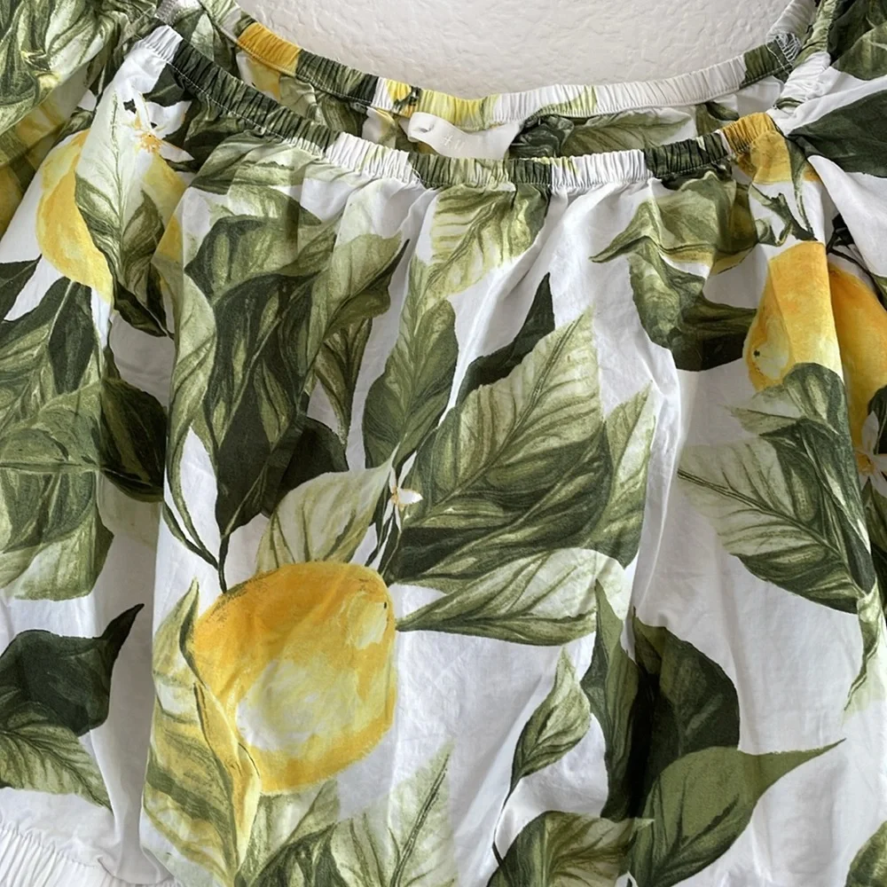 H&M Green and Yellow Oranges Smocked Crop Blouse size M - Picture 3 of 6